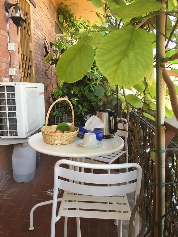 Bed & Breakfast La Fontana Di Carlotta Bed and Breakfast Rom